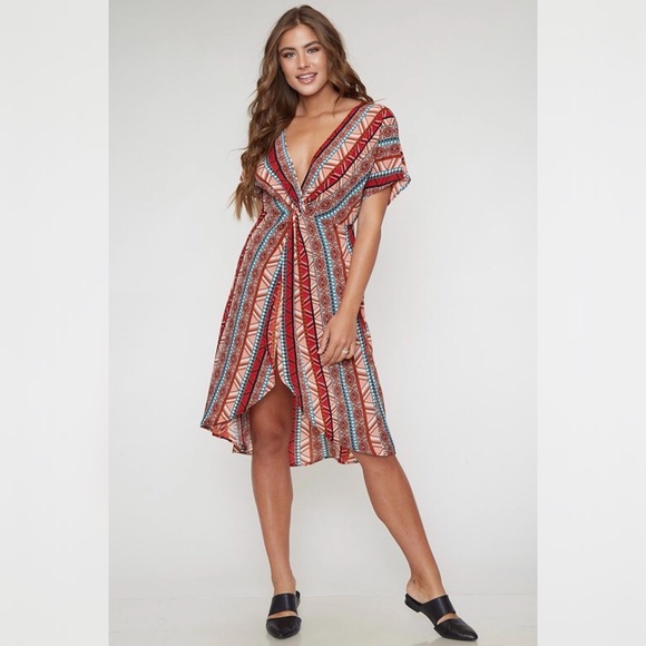 Aztec Red Teal Short Sleeve Tulip Hem Dress - Picture 2 of 11